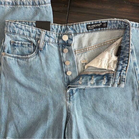 BLANKNYC The Baxter Rib Cage Straight Jeans in Bloom Size 28 NEW - Picture 5 of 16